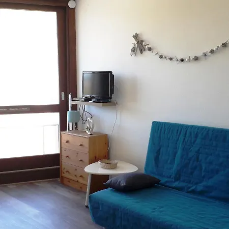 Pied Des Pistes A - Cote 2000, 4 Pers. Avec Ascenseur Et Equipements Complets - Fr-1-689-92 Apartment