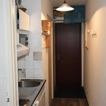 Pied Des Pistes A - Cote 2000, 4 Pers. Avec Ascenseur Et Equipements Complets - Fr-1-689-92 Apartment *